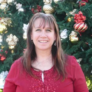 Meet your Posher, Denise